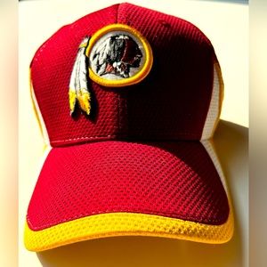Washington Redskins New Era baseball hat. NWT S/M